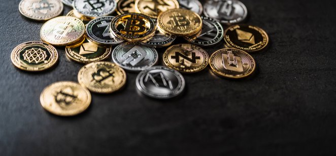 El BTC se desploma por debajo de los 50.000 dólares, el ETH alcanza un nuevo récord y el COIN se hunde aún más