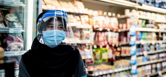 La renta variable tailandesa alcanza su nivel más bajo en un mes por el temor a la economía