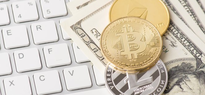 Las criptomonedas se mantienen estables en medio de la caída de los mercados mundiales