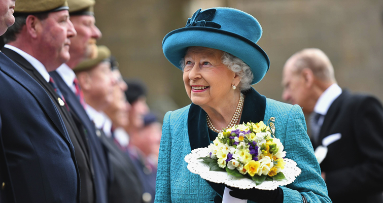queen-meeting-veterens
