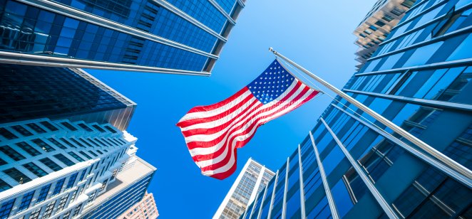 Noticias de negocios: Los mercados esperan las actas de la Fed, las acciones de AZ se disparan Noticias de negocios: Los mercados esperan las actas de la Fed, las acciones de AZ se disparan