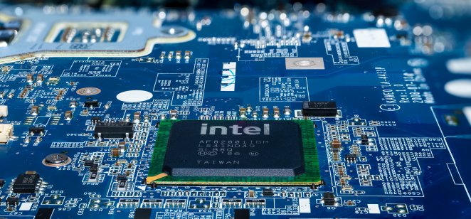 Intel (INTC) fabricará un chip para la minería de criptomonedas Intel (INTC) fabricará un chip para la minería de criptomonedas